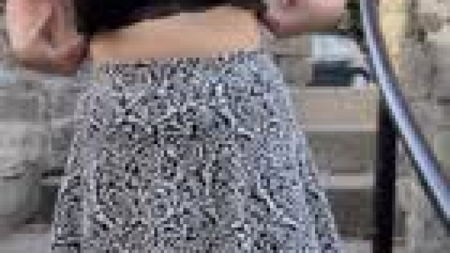 No matter how many cars drive by I won't stop