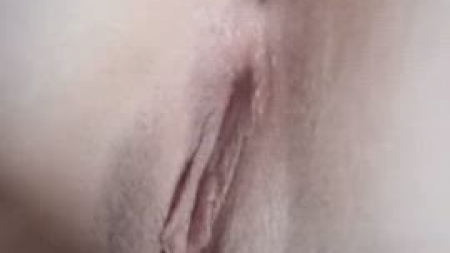 Juicy Latina pussy always ready