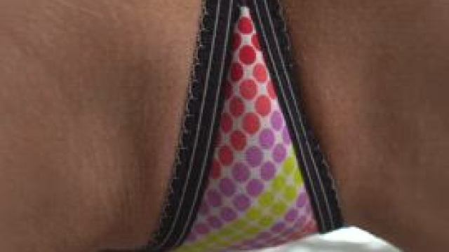 For you to eat fun, I put on colored panties