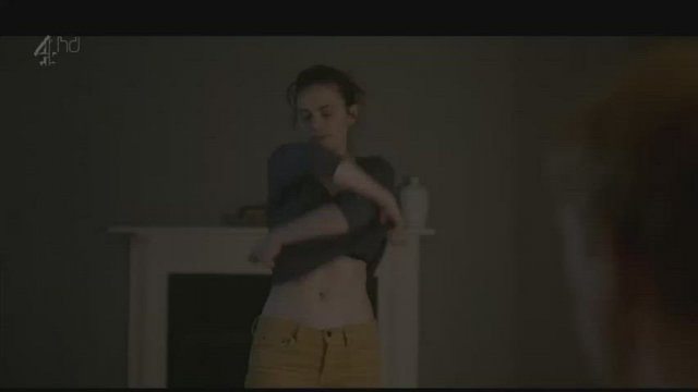 Hayley Atwell in series: BLACK MIRROR (2011-2013)