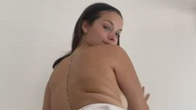 Come over here baby and let's fuck all day