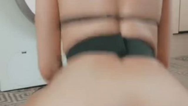 Trying to be fast before my house mate returns lol