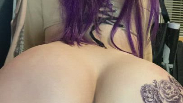 Mommy loves riding my cock