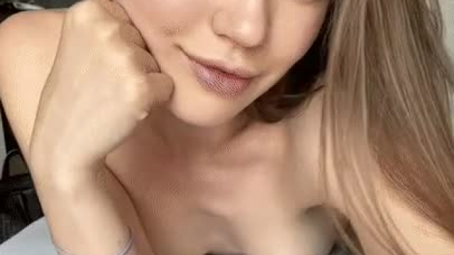 I wanna taste your D, give it to me daddy