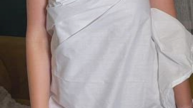 Just showing off my mom bod and hairy pussy