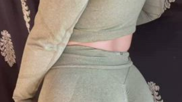 The leggings definitely get the attention in the gym