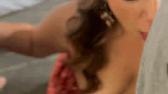 I look so beautiful playing with 2 cocks