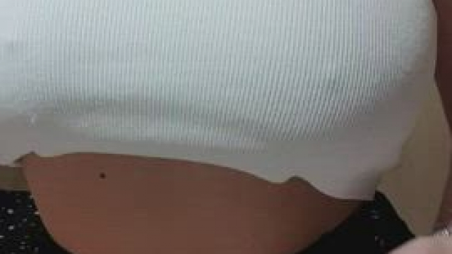 I bet at least 7 persons wants to play with my boobies too !!