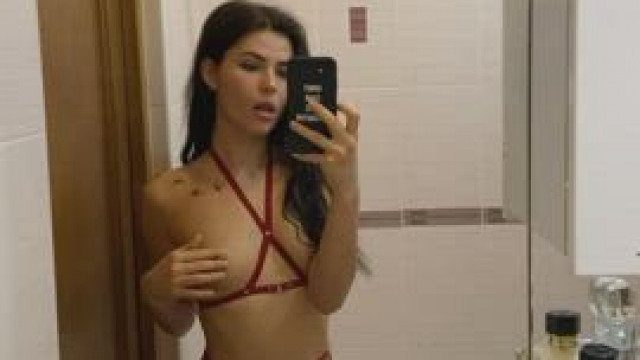 Which part of my body do you want to touch first?