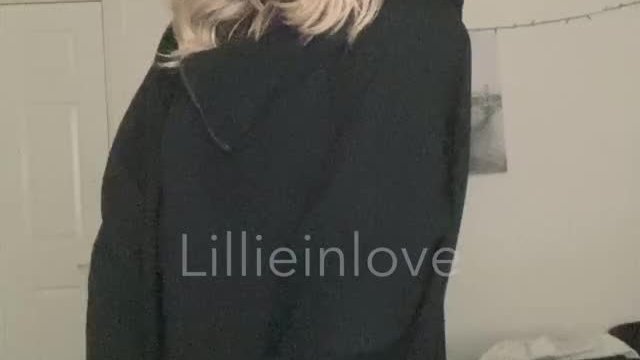 I need a new cuddle buddy, would you keep me warm? 