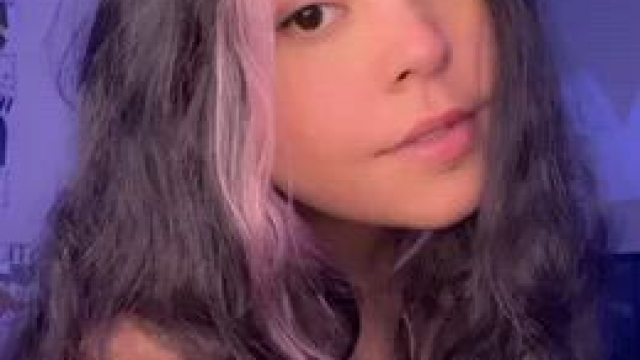 Would you fuck a busty caramel teen like me?