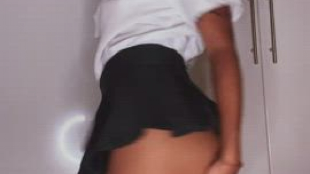 I’m just 4’11 but this ass will make your cock explode.