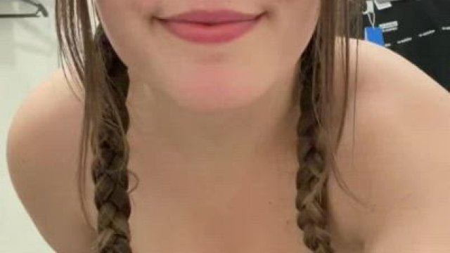 Flashing in a changing room