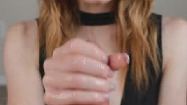 [/r/CumshotConnoisseurs] Service with a smile