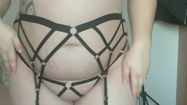 One dude on date said I’m too chubby… would you fuck me?