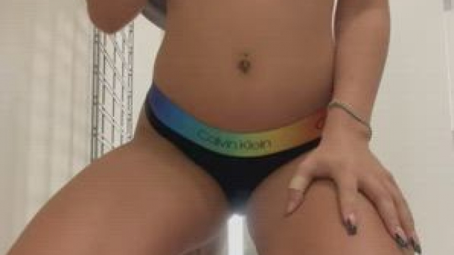 Love when they close the store and I can take my clothes off in peace