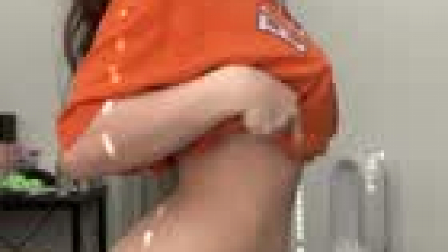 my roommate watched me record this.. I should really fuck her