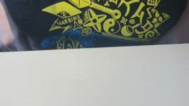 Flashing my big naturals in public is so much fun [GIF]