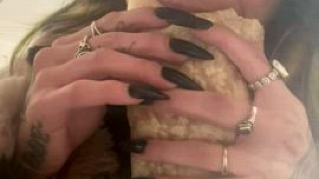 Felt like flashing you at the taqueria ;) I wonder if anyone knew [gif]