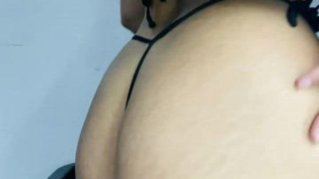 [gif] Hope you like my latina thick ass [gif]