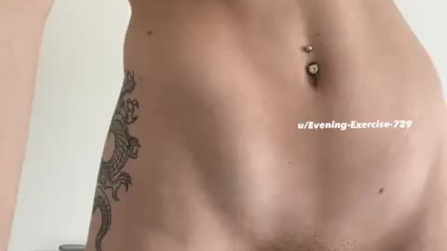 boobs so small they don’t even bounce