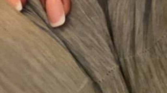 My wet cameltoe in yoga pants