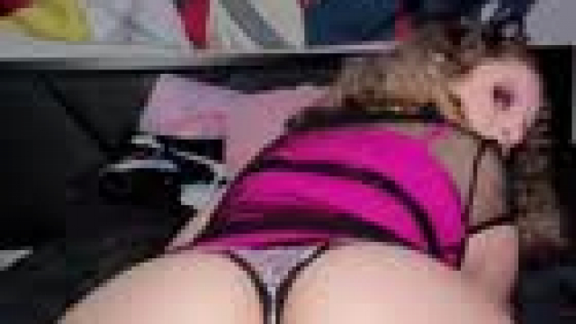 Do You Like Watching Me Shake My Ass