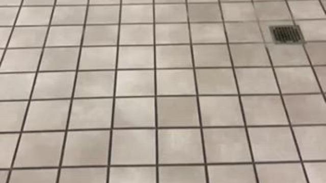 Taking advantage of the empty locker room [f]