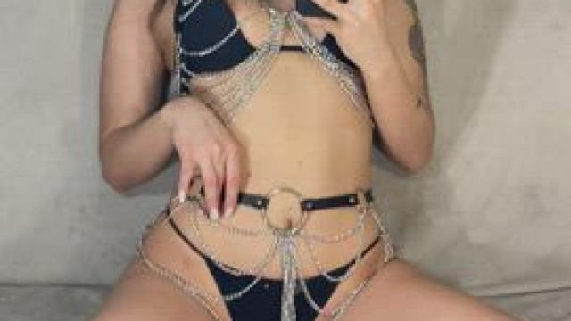 Do you think I look cute in my new set?