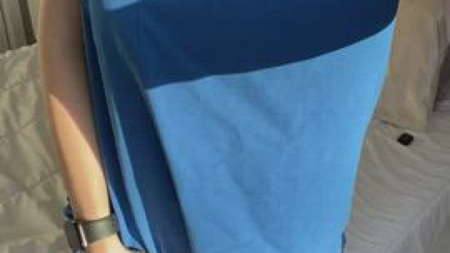 Be a good boy and suck my tits ?? [Drop]