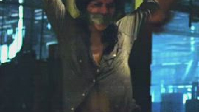 Alexandra Daddario Texas Chainsaw 3D (Cropped and slowed)