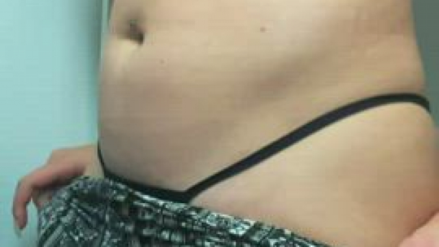 I love how they shake when I wash my hands [gif]