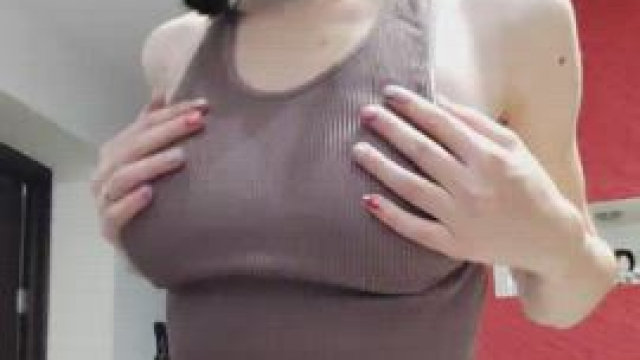 I am very horny. Play with me?