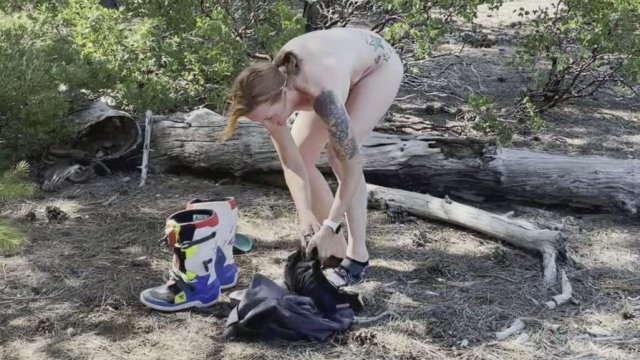 Finals are done, let’s celebrate naked in the warm sun after a nice ride in the 