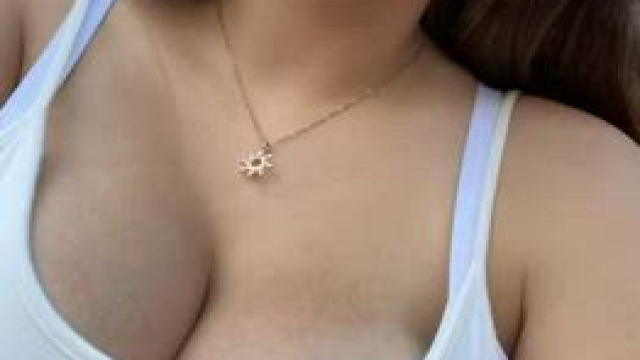 [/r/TeensSexxx] Flashing at a baseball game