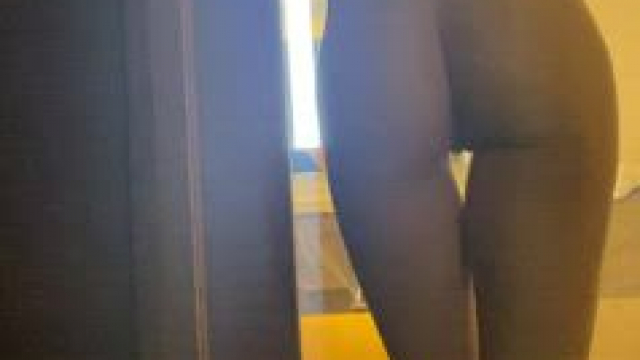 can daddy care for me in a way his arab little dauther can't walk anymore after