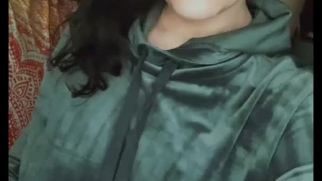 [GIF] Massive Bouncing Jiggly Titty Drop, Huge Suckable Nipples