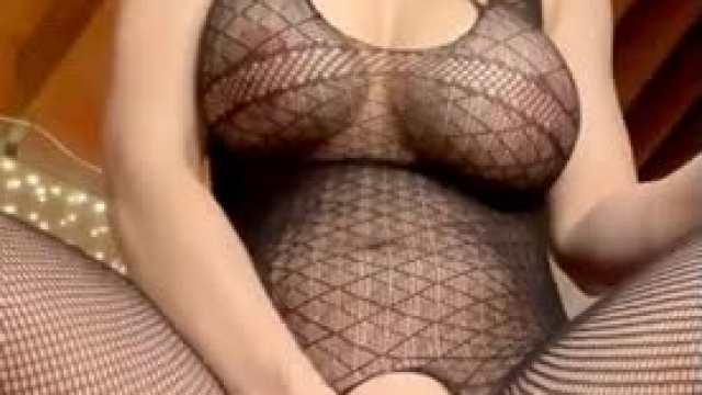 I get so wet when I touch myself.