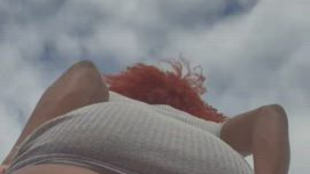 I need to sit, is ur face available ?