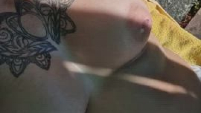 love having a back garden in the summer, nice sure the neighbours enjoy it too