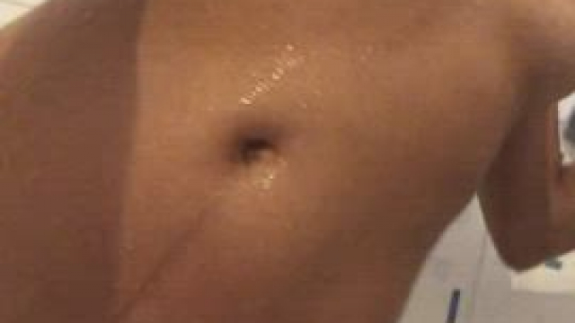 I love sending snaps in the shower