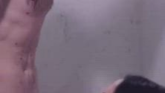 Worshipping his big pole