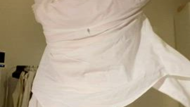 Hi to the 4 guys who see me stripping