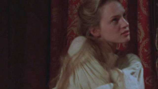 Uma Thurman in Dangerous Liaisons