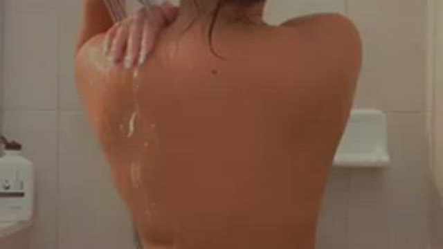 Do I have a nice booty for a 34yo mom?