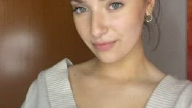 I promise I’ll clean ur house if u let me suck your cock