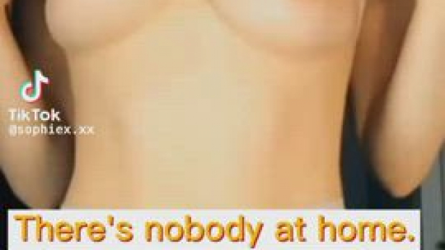 SO HOT Masturbating TikTok Video + She is SO HOT