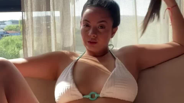 This Columbian is feeling a bit dry right now, could you fill me up?