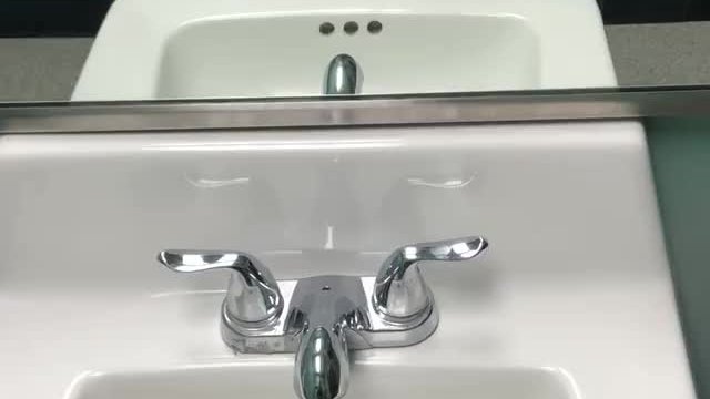 Just a quick HI! ?? [F]