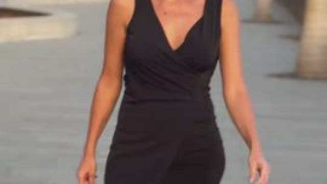 Beautiful [F]lashing tits in public